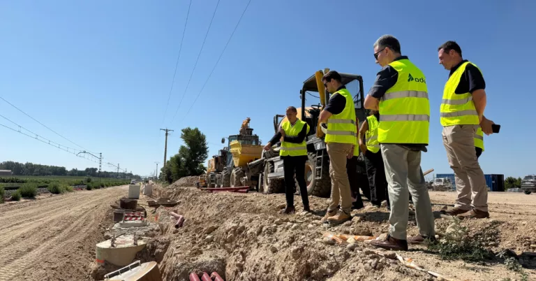 ADIF amplia les vies a Juneda i Raimat amb una inversió de 9,5MEUR per potenciar el transport ferroviari de mercaderies