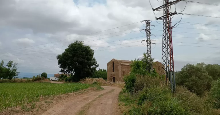 La xarxa elèctrica de Santa Maria de les Franqueses serà soterrada per preservar l'espai patrimonial