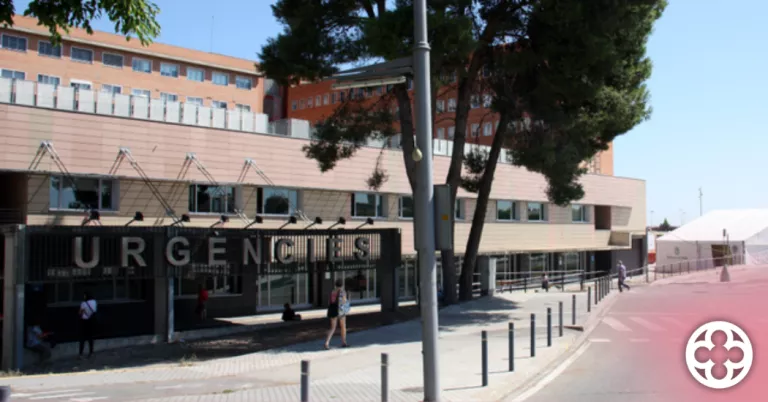 Abandonen un home malferit a les portes d'Urgències de l'Arnau de Vilanova de Lleida