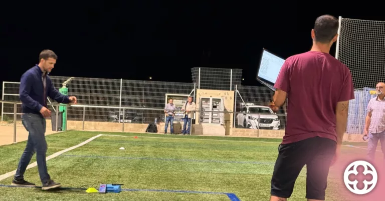 Torrefarrera renova l'enllumenat dels camps de futbol del Complex Esportiu Antoni Palau