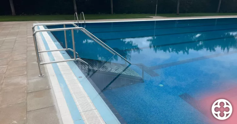 Les piscines municipals dels Alamús obren portes amb millores i novetats en les instal·lacions