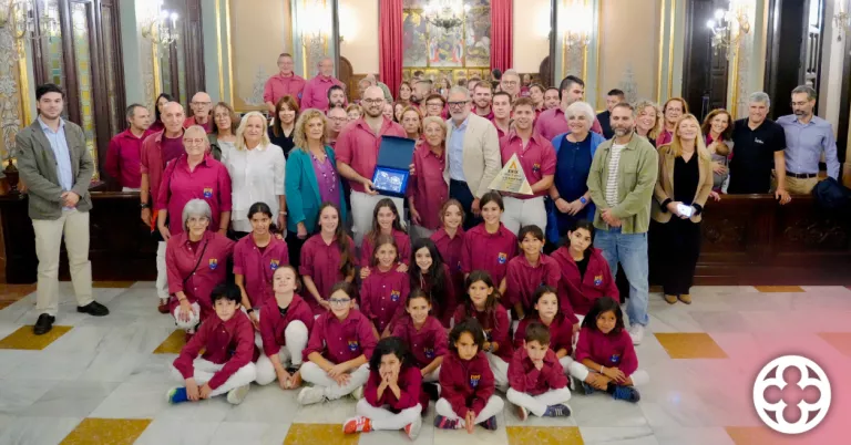 Els Castellers de Lleida celebren el seu primer triomf al XXIX Concurs de Castells de Tarragona