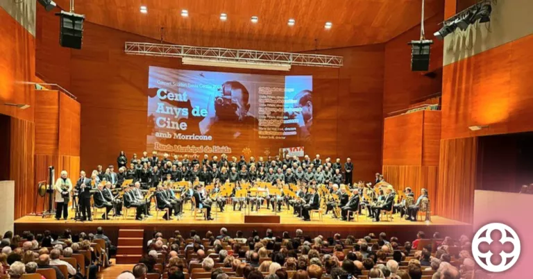 La Banda Municipal de Lleida se solidaritza amb els damnificats per la DANA amb "Cent anys de cine"