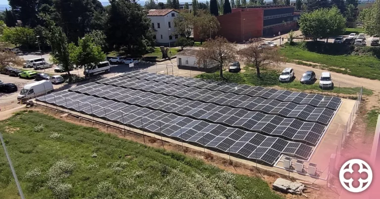 La UdL posa en marxa la primera instal·lació fotovoltaica amb doble orientació est-oest