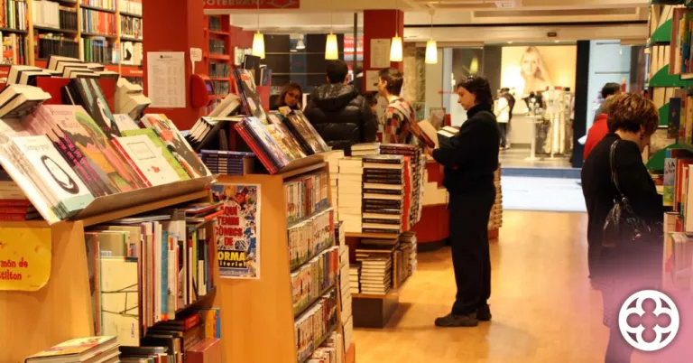 La llibreria Caselles s'uneix a Bookish per assegurar el "llegat" i el seu "paper cultural" a Lleida