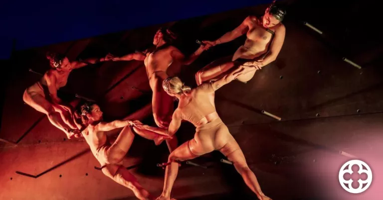 FiraTàrrega 2024 inaugura una edició vibrant amb l'espectacle de gran format de Sol Picó