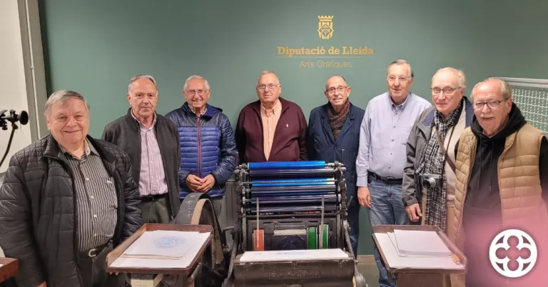Jubilats de Lleida visiten la Sala Temàtica d’Arts Gràfiques de la Diputació