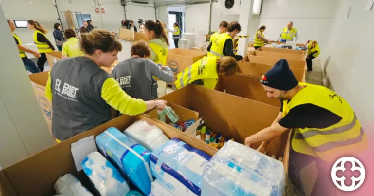 Lleida es bolca en la recollida de material per a les víctimes de la DANA