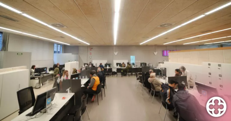 L'Ajuntament de Lleida ofereix un nou servei d'ajuda a la tramitació electrònica per WhatsApp