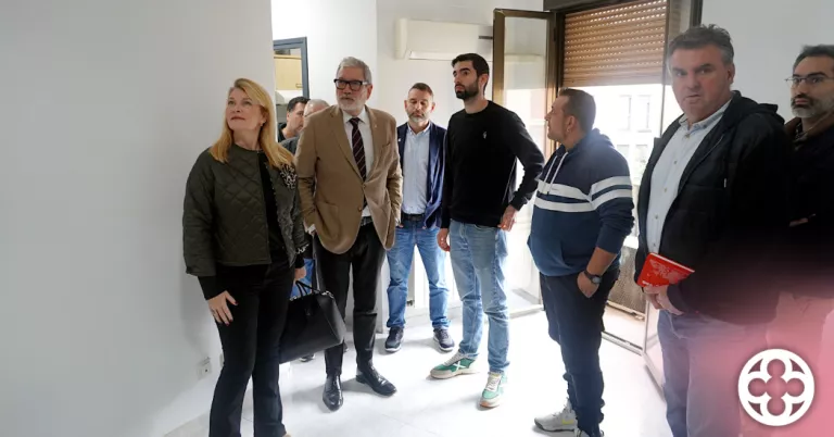 Sis joves rehabiliten habitatges al Centre Històric de Lleida per accedir a lloguers assequibles