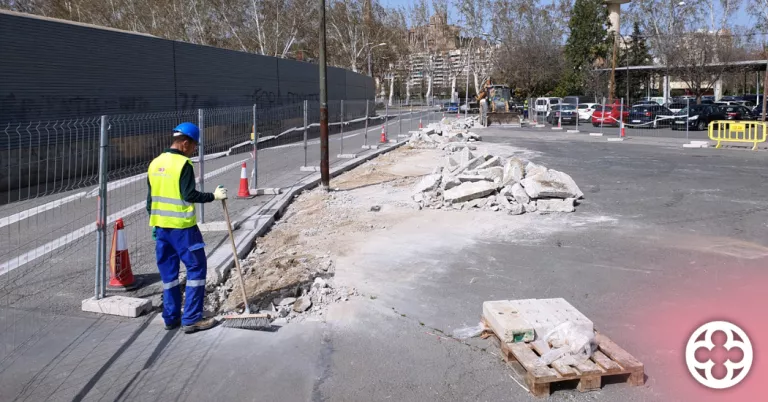 Obres de reurbanització entorn l'avinguda Alacant per obrir un nou supermercat a Lleida