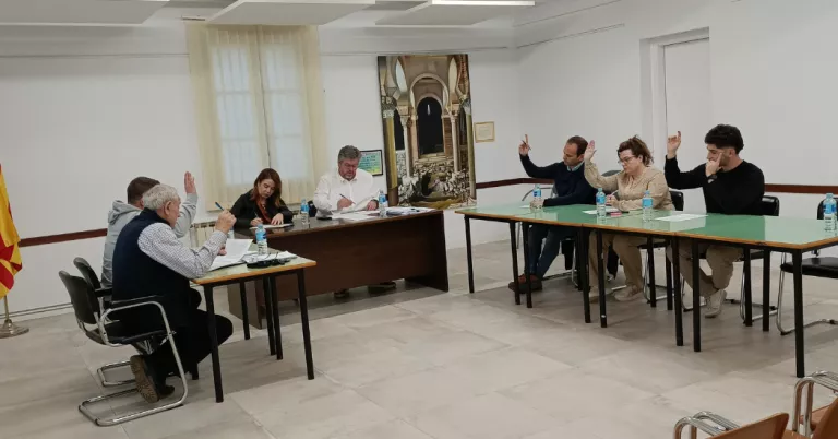 Els Alamús aprova un pressupost de 1,87 milions d’euros per al 2025 sense cap deute pendent