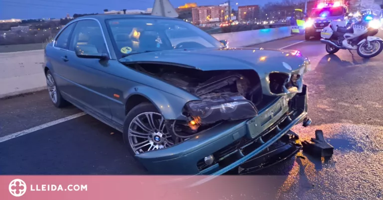 Aparatós accident a la zona de Copa d'Or de Lleida