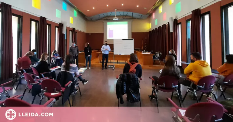 Professionals del Consell de la Noguera es formen en treball comunitari