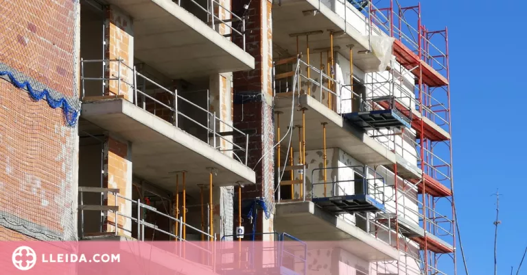 La compravenda d'habitatges a Catalunya cau més d'un 12% durant el gener