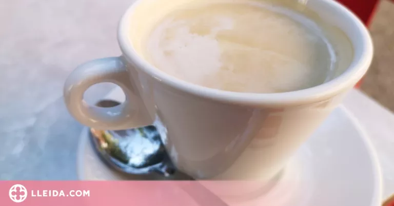 Multen un restaurant de Lleida on estava sopant l'alcalde per seguir obert més tard de les 23 hores