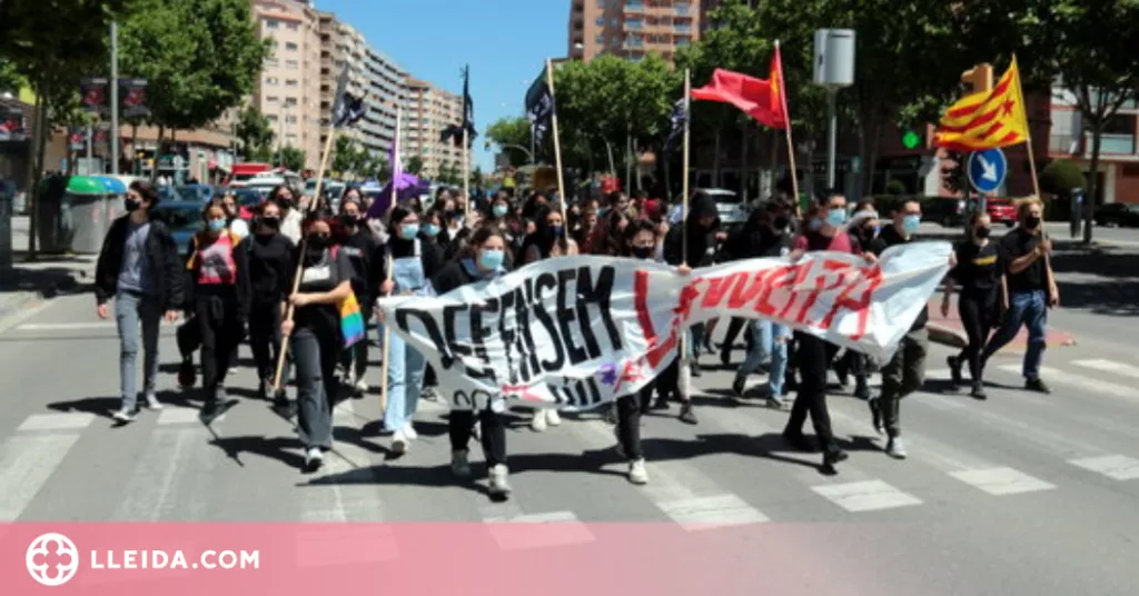 ⏯️ Manfiestació d'estudiants a Lleida en defensa d'una educació pública
