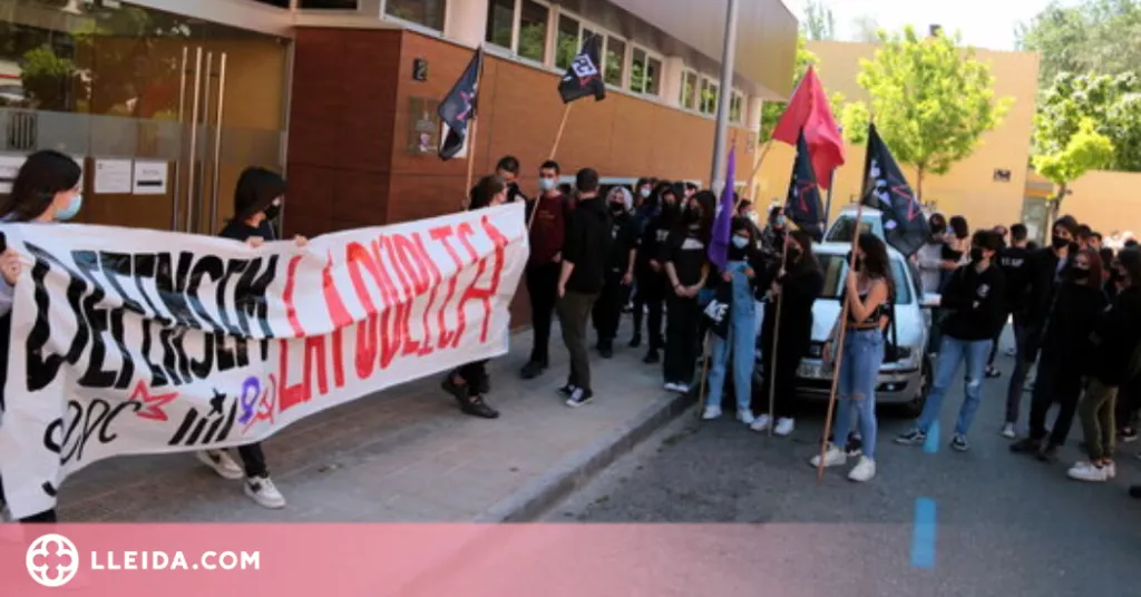 ⏯️ Manfiestació d'estudiants a Lleida en defensa d'una educació pública