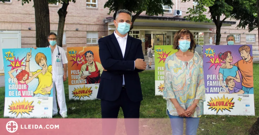 Infermeres i metges lleidatans fan una crida a vacunar-se contra la covid-19