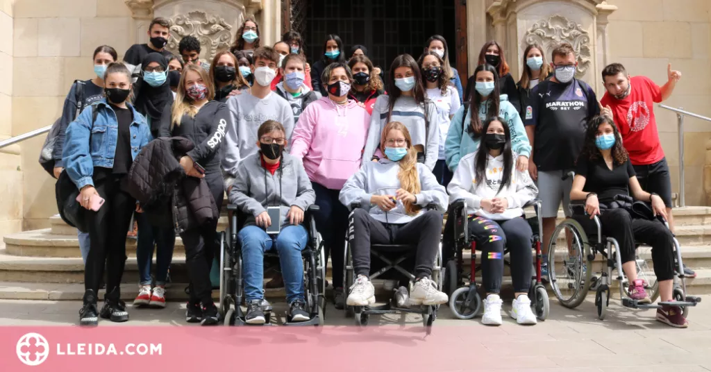 ⏯️ Joves de Tàrrega analitzen l'accessibilitat d'equipaments públics