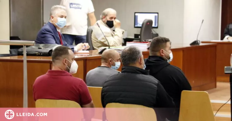 Accepten presó per estafar 15.000 euros amb targetes falsificades a Lleida i el Pla d'Urgell