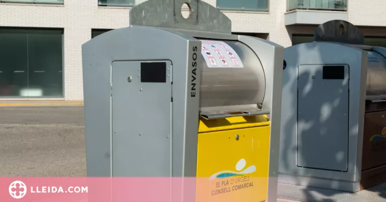 Tres pobles del Pla d'Urgell estrenen el nou sistema d'obertura dels contenidors de reciclatge