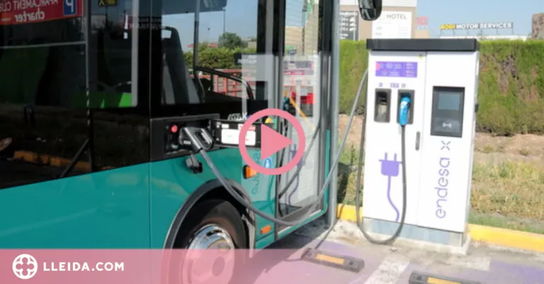 ⏯️ Un autobús elèctric viatja per primera vegada de Catalunya a Madrid i fa parada al Segrià