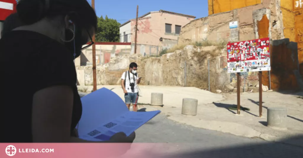 ⏯️ 'El preu de la fruita', un itinerari artístic pel Segrià basat en els temporers i els activistes socials