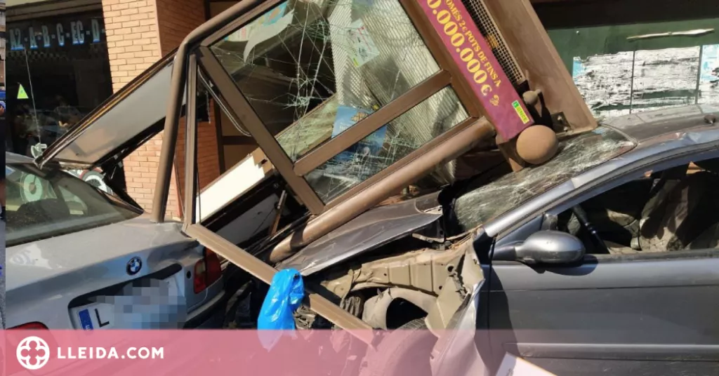 Condueix begut i drogat i, en fugir de la Urbana, destrossa un quiosc de l'ONCE a Lleida