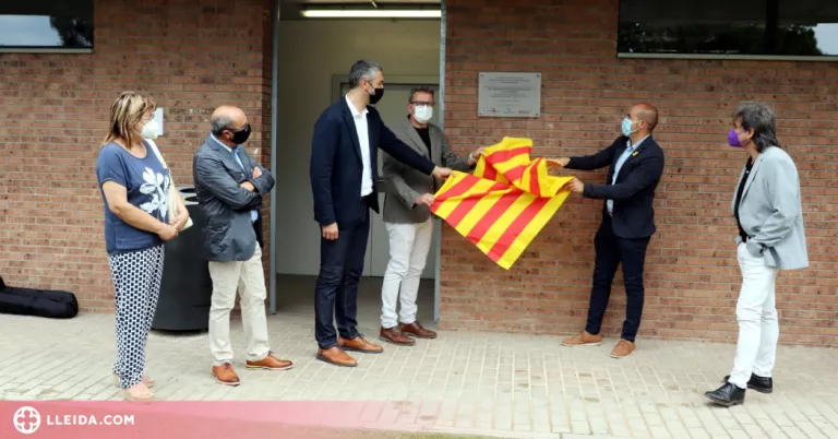 Arbeca inaugura la reforma de les piscines, malmeses pel temporal Dana al 2019
