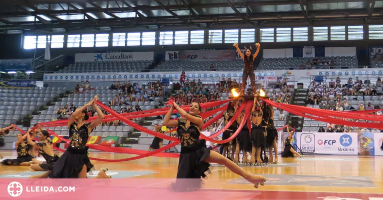Espectacle sobre rodes al Barris Nord