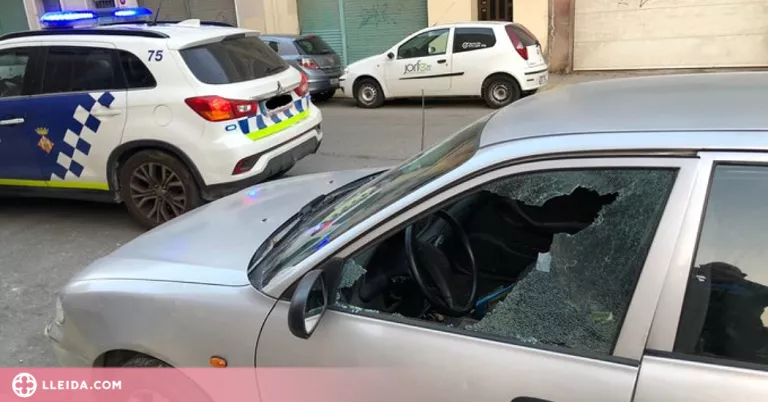 Detinguts quatre menors per robar en diversos vehicles a Lleida