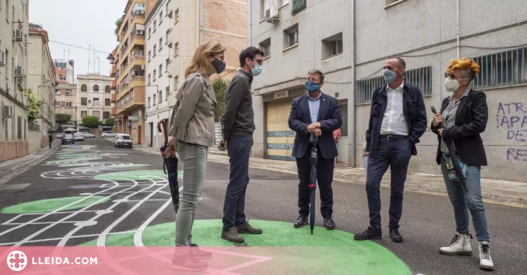 Lleida homenatja el Mestre Emili Pujol amb un mural i la vianalització del seu carrer