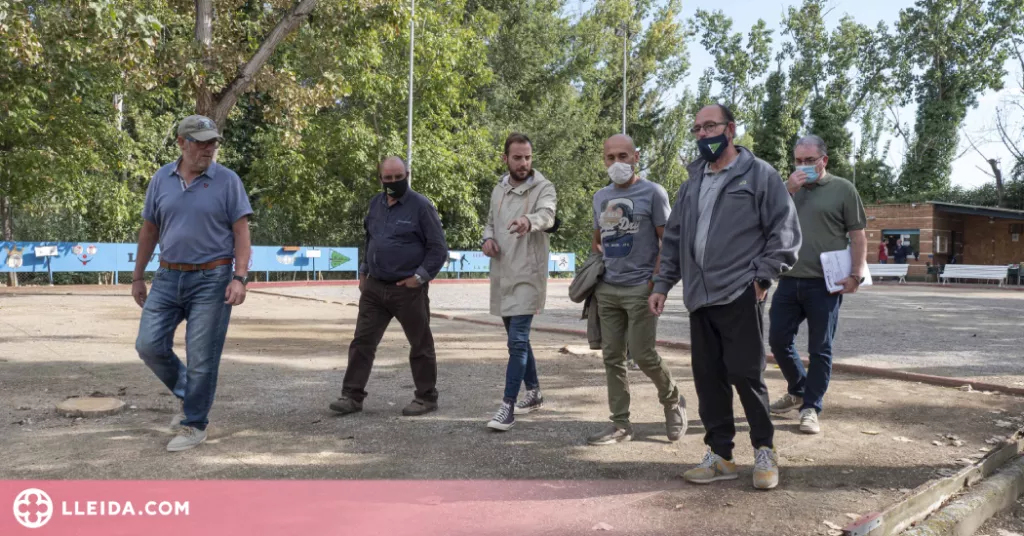 La Paeria millora les pistes de petanca de quatre clubs de Lleida