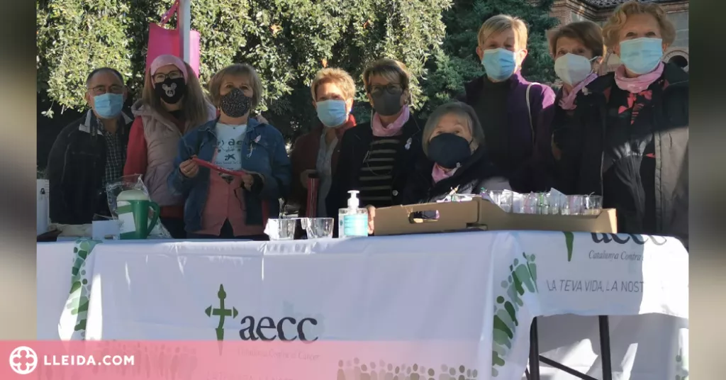 Caminada solidària contra el càncer de mama a la Pobla de Segur