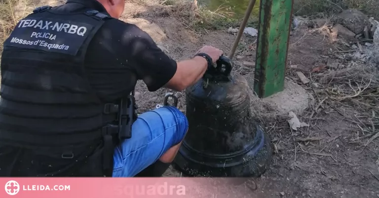 Recuperen dos campanes sostretes d'una ermita de la Segarra