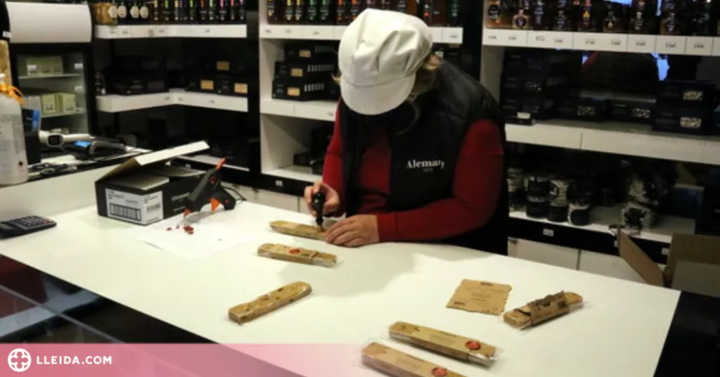 ⏯️ Alemany humanitza la producció per dissenyar les caixes de Nadal