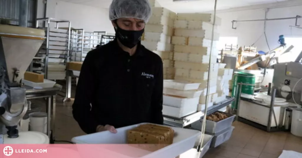 ⏯️ Alemany humanitza la producció per dissenyar les caixes de Nadal