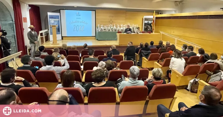 Dotze restauradors de Lleida protagonitzen el calendari solidari d’AREMI 2022