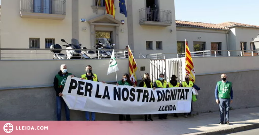 ⏯️ Funcionaris es tanquen a la seu de Justícia a Lleida