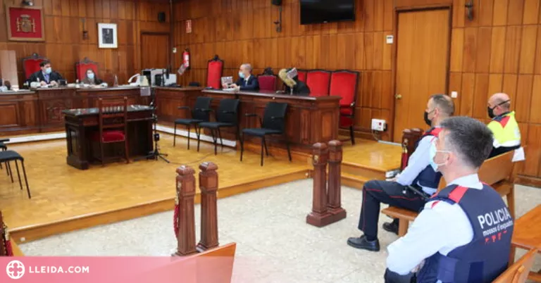 Accepta 10 anys de presó per calar foc a un pis amb la seva exparella i el fill a dins