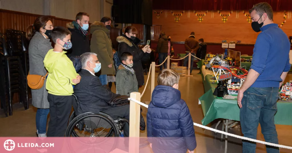 Més de 800 persones a la primera Fira Torrefabrick de Torrefarrera