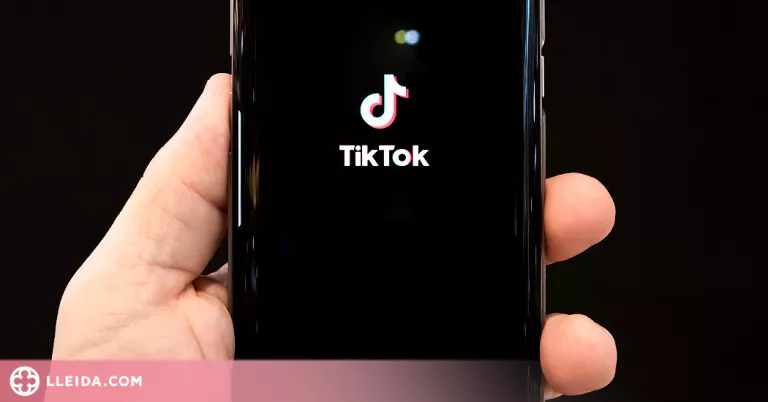 Alerten sobre continguts a TikTok que presenten les dones com a objectes sexuals