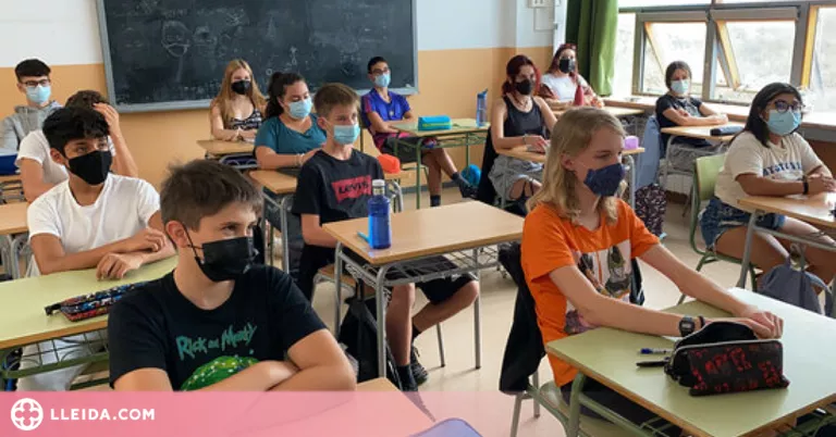 Antígens gratis quan hi hagi un positiu a classe i els alumnes immunitzats no hauran de fer quarantena
