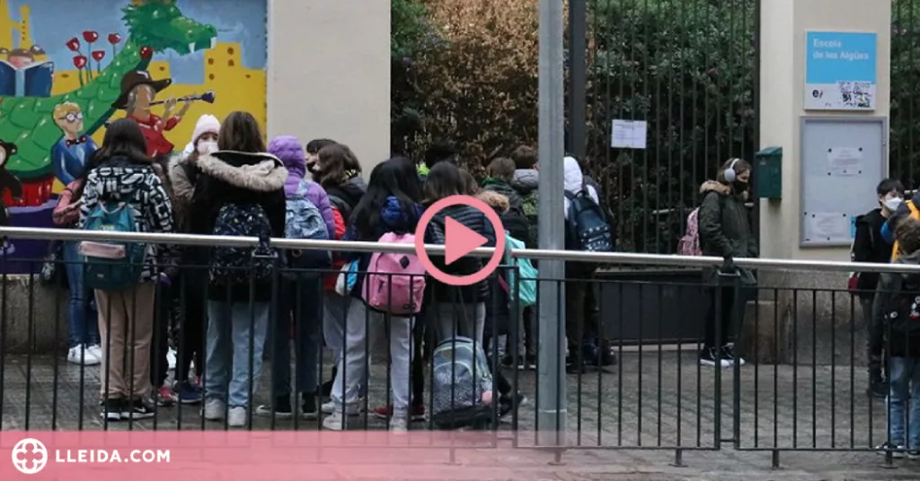 ⏯️ Mares i pares veuen amb bons ulls el retorn dels infants a les aules