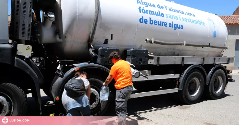 La Mancomunitat d’Aigües de les Garrigues du a 14 pobles aigua potable amb camions cisterna