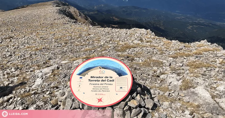 Els miradors de cim de Camina Pirineus