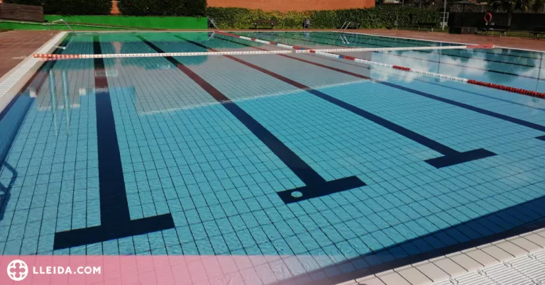 Cervera inaugura les piscines amb una festa aquàtica