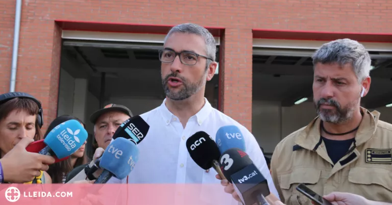 ⏯️Els Bombers aprofiten la humitat favorable de la nit per estabilitzar l'incendi de Baldomar