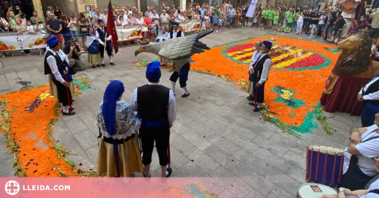 La celebració del Corpus omple de cultura popular el centre de Lleida